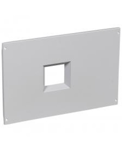 Панель лицевая Legrand 021111 в Находке Аксессуары для стоек и шкафов Pintop.ru