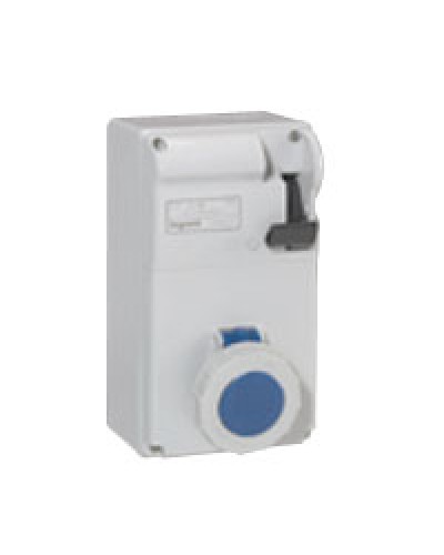 Щиток комбинированный Legrand 056629 в Находке Щиты электрические Pintop.ru